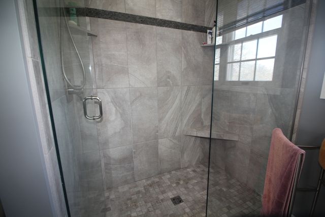 610 Old Farm Road, Bloomington, IL 61704