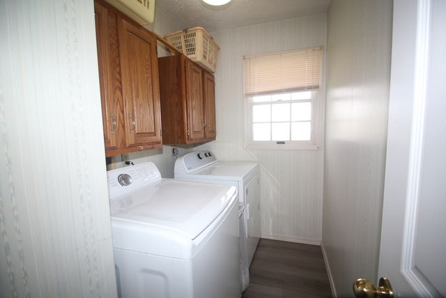 610 Old Farm Road, Bloomington, IL 61704