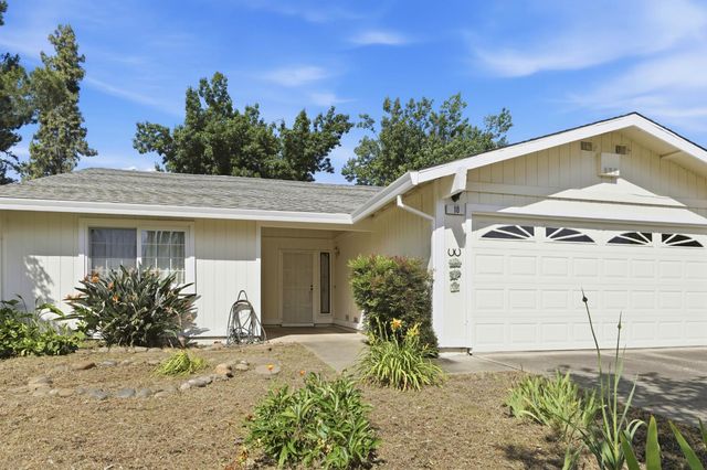 10 Pelican Ct, Sacramento, CA 95833