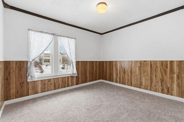 3202 N 6th Street, Minneapolis, MN 55412