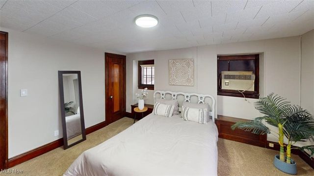 1156 Clifton Avenue, Akron, OH 44310