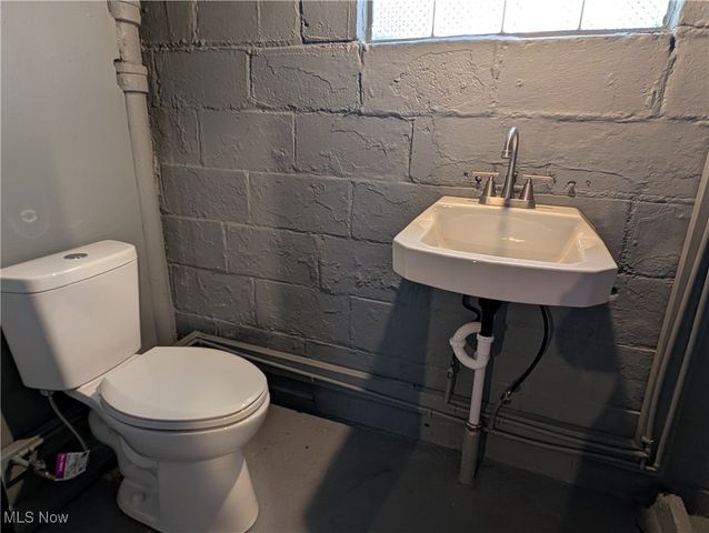 1156 Clifton Avenue, Akron, OH 44310