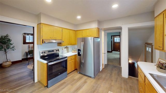 1156 Clifton Avenue, Akron, OH 44310