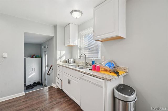 3050 Grayson Street, Ferndale, MI 48220