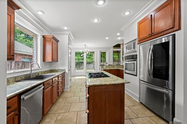 401 Brown Thrasher Loop, Madisonville, LA 70447
