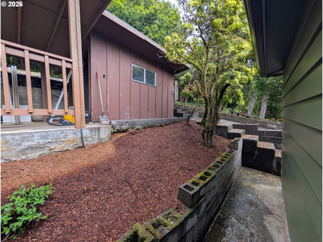 10503 Nw 3RD St, Portland, OR 97231