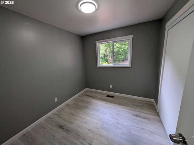 10503 Nw 3RD St, Portland, OR 97231