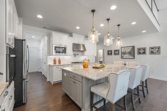 1453 Arbor Park Lane, Hendersonville, TN 37075