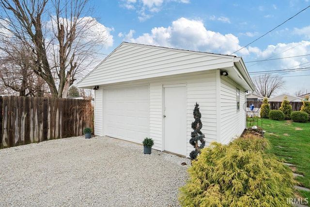 1811 S LAFOUNTAIN Street, Kokomo, IN 46902