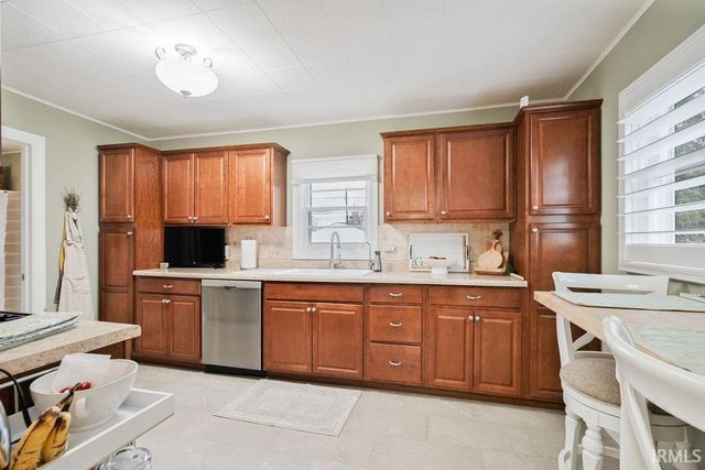 1811 S LAFOUNTAIN Street, Kokomo, IN 46902