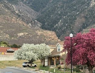 2212 E HIGH MESA DR, Sandy, UT 84092