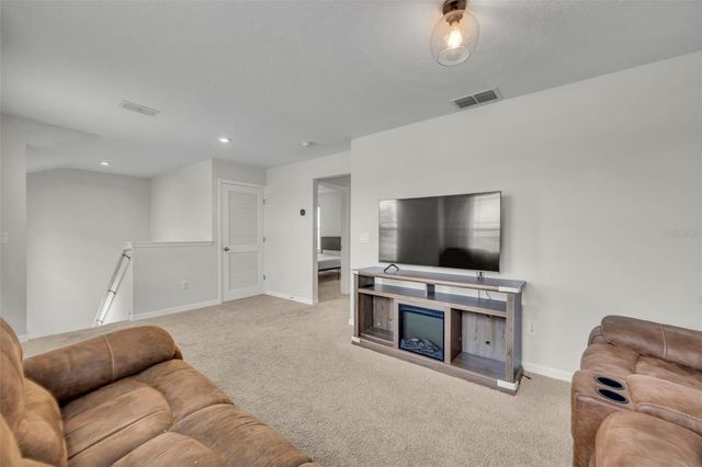 11844 FOUNDERS STREET, Orlando, FL 32832