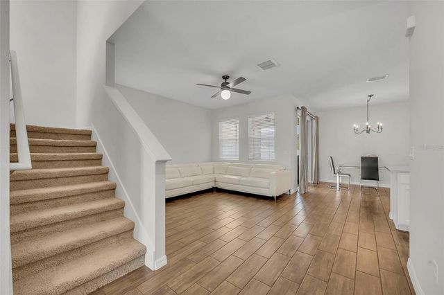 11844 FOUNDERS STREET, Orlando, FL 32832