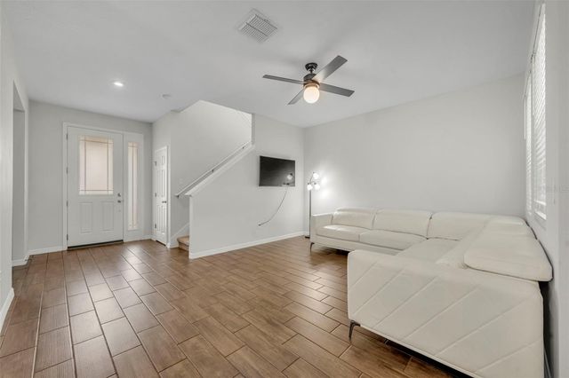 11844 FOUNDERS STREET, Orlando, FL 32832