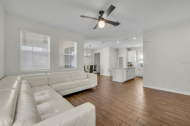 11844 FOUNDERS STREET, Orlando, FL 32832