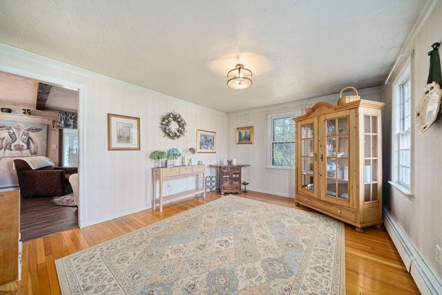 110 Country Rd, Hanover, MA 02339