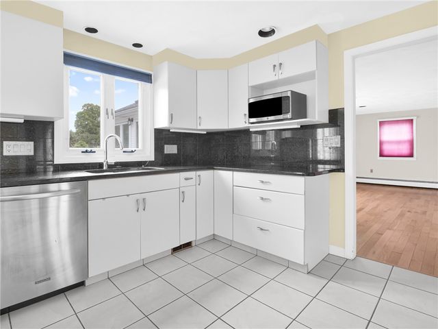 3 Barn Drive, Cumberland, RI 02864