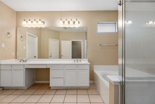 130 Zephyr Bend Place, The Woodlands, TX 77381