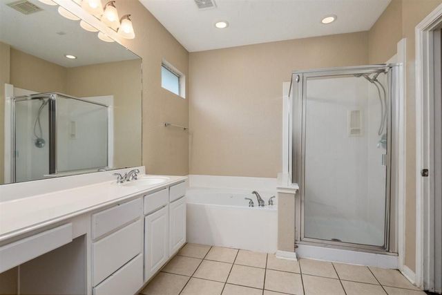 130 Zephyr Bend Place, The Woodlands, TX 77381