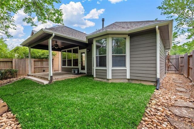 130 Zephyr Bend Place, The Woodlands, TX 77381