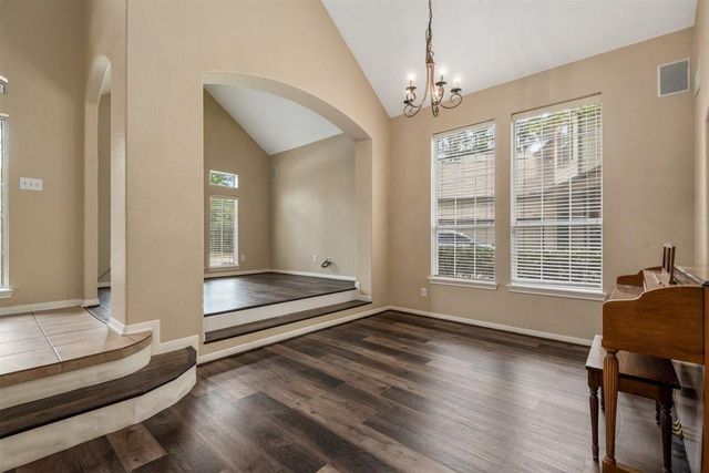 130 Zephyr Bend Place, The Woodlands, TX 77381