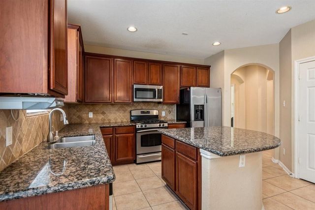 130 Zephyr Bend Place, The Woodlands, TX 77381