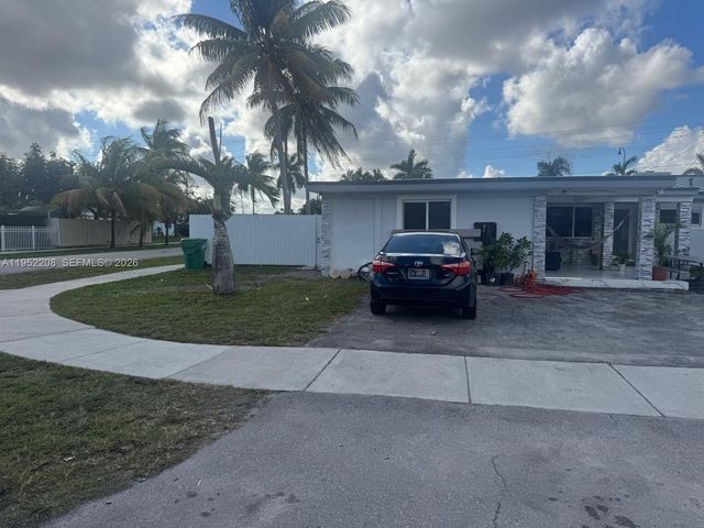 19700 NW 6th Place, Miami Gardens, FL 33169