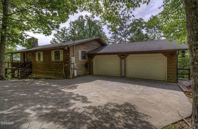 1001 Old Laurel Lane, Sevierville, TN 37876