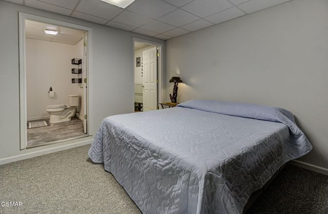 1001 Old Laurel Lane, Sevierville, TN 37876