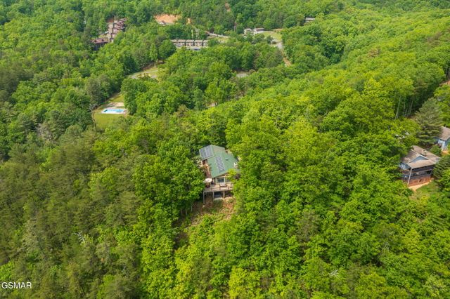 1001 Old Laurel Lane, Sevierville, TN 37876