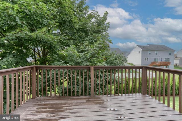2116 AUTUMN CT, Lebanon, PA 17042