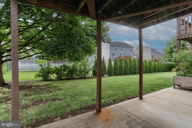 2116 AUTUMN CT, Lebanon, PA 17042