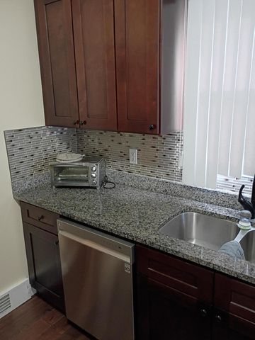 11115 Wayburn Street, Detroit, MI 48224