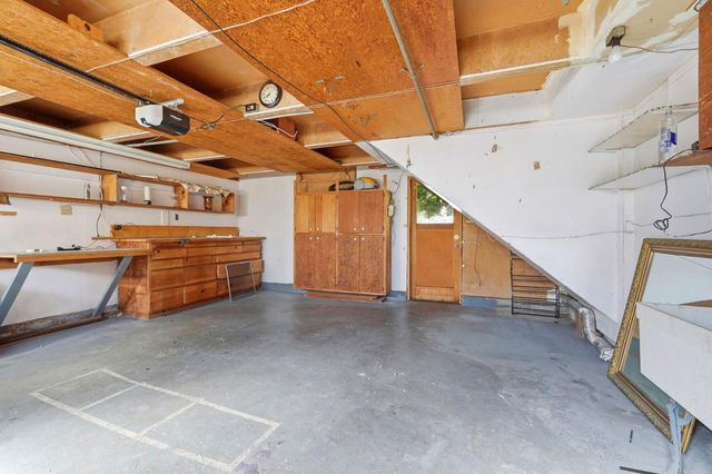 725 Santa Rita Street, Sunnyvale, CA 94085