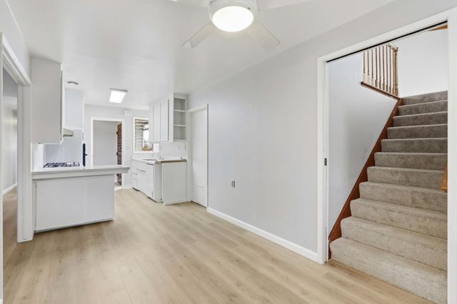 725 Santa Rita Street, Sunnyvale, CA 94085