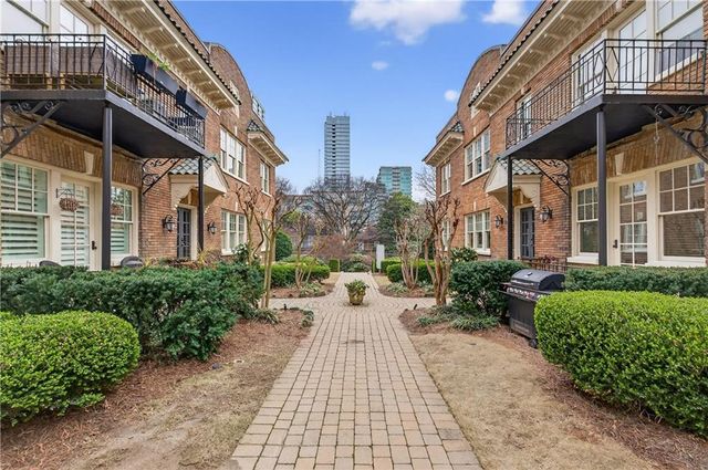 907 Piedmont Avenue NE 13, Atlanta, GA 30309