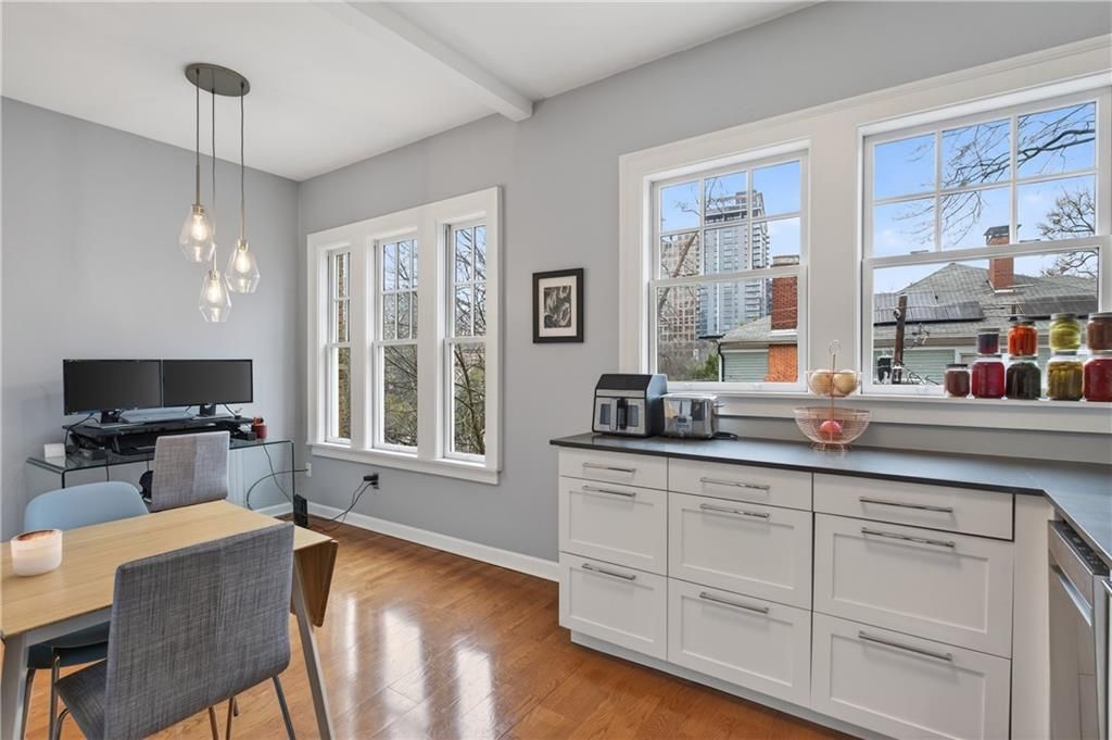 907 Piedmont Avenue NE 13, Atlanta, GA 30309