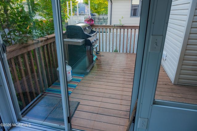839 N Concourse, Keyport, NJ 07735
