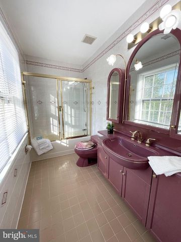6319 CHAUCER VIEW CIR, Alexandria, VA 22304