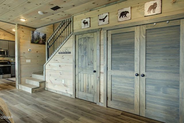 775 Cartertown rd Road, Gatlinburg, TN 37738