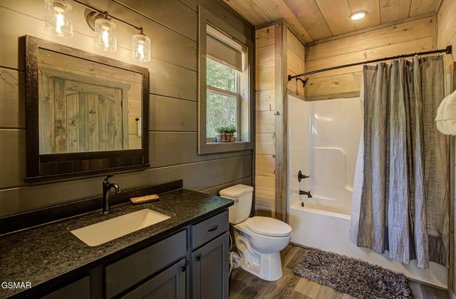 775 Cartertown rd Road, Gatlinburg, TN 37738