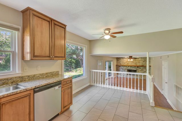 2327 W Palmer Drive, Charleston, SC 29414