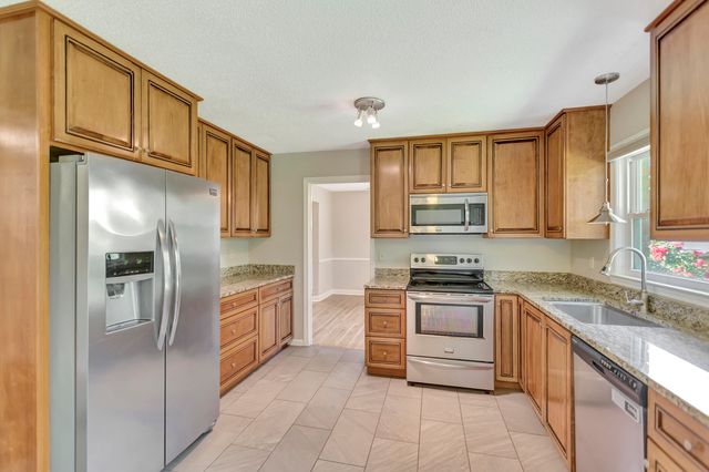 2327 W Palmer Drive, Charleston, SC 29414