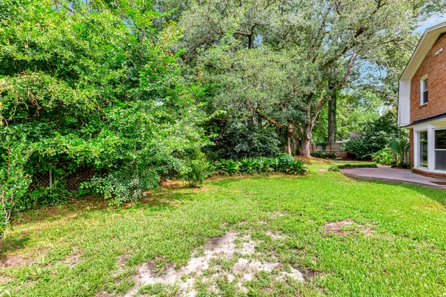 2327 W Palmer Drive, Charleston, SC 29414