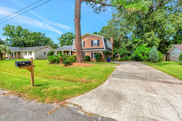 2327 W Palmer Drive, Charleston, SC 29414