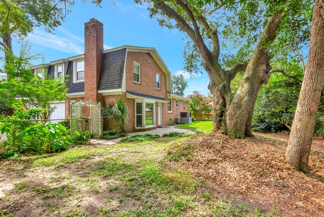 2327 W Palmer Drive, Charleston, SC 29414