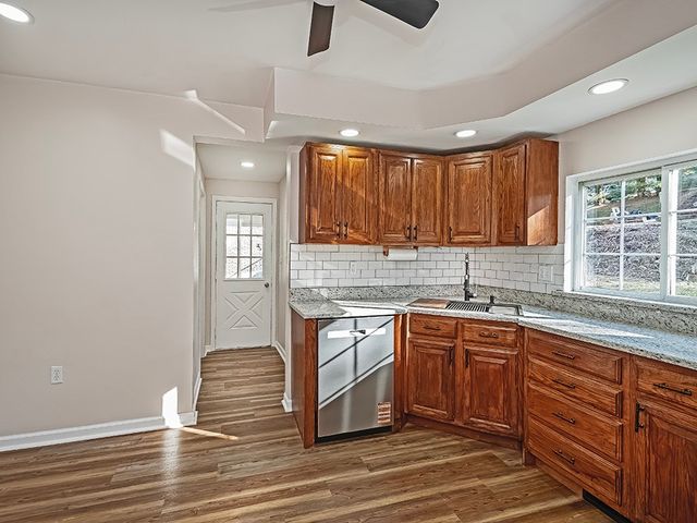 1120 Margray Street, Lincoln Place, PA 15207