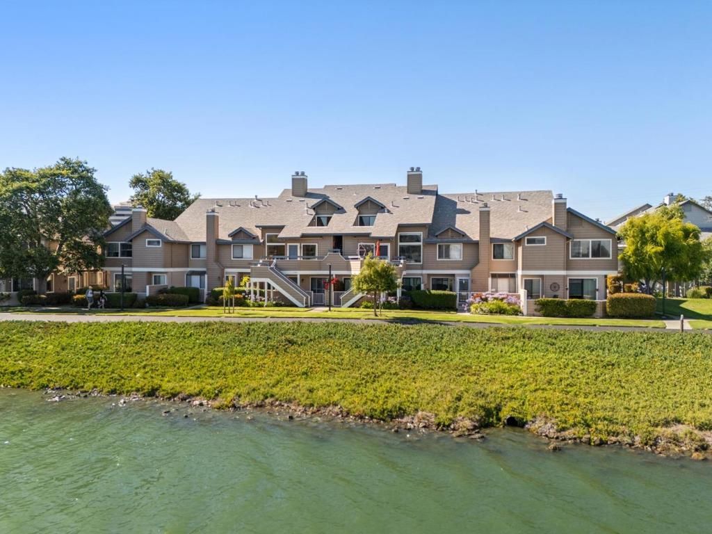 2309 Vista Del Mar, San Mateo, CA 94404