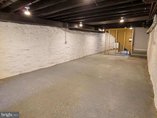 3115 BELAIR RD, Baltimore, MD 21213