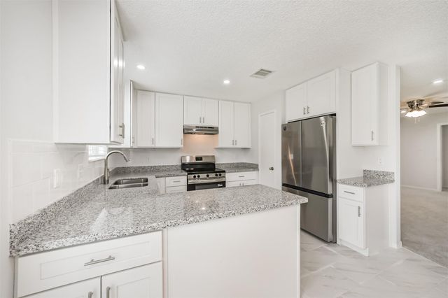 17502 Huntersglen Circle, Humble, TX 77396
